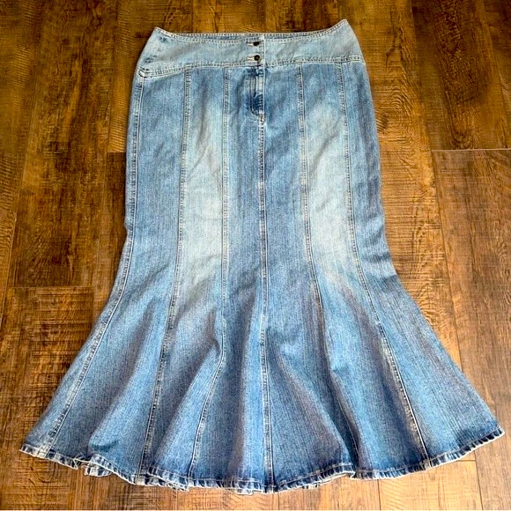 COPY - Long mermaid denim skirt size 18 used in good condition